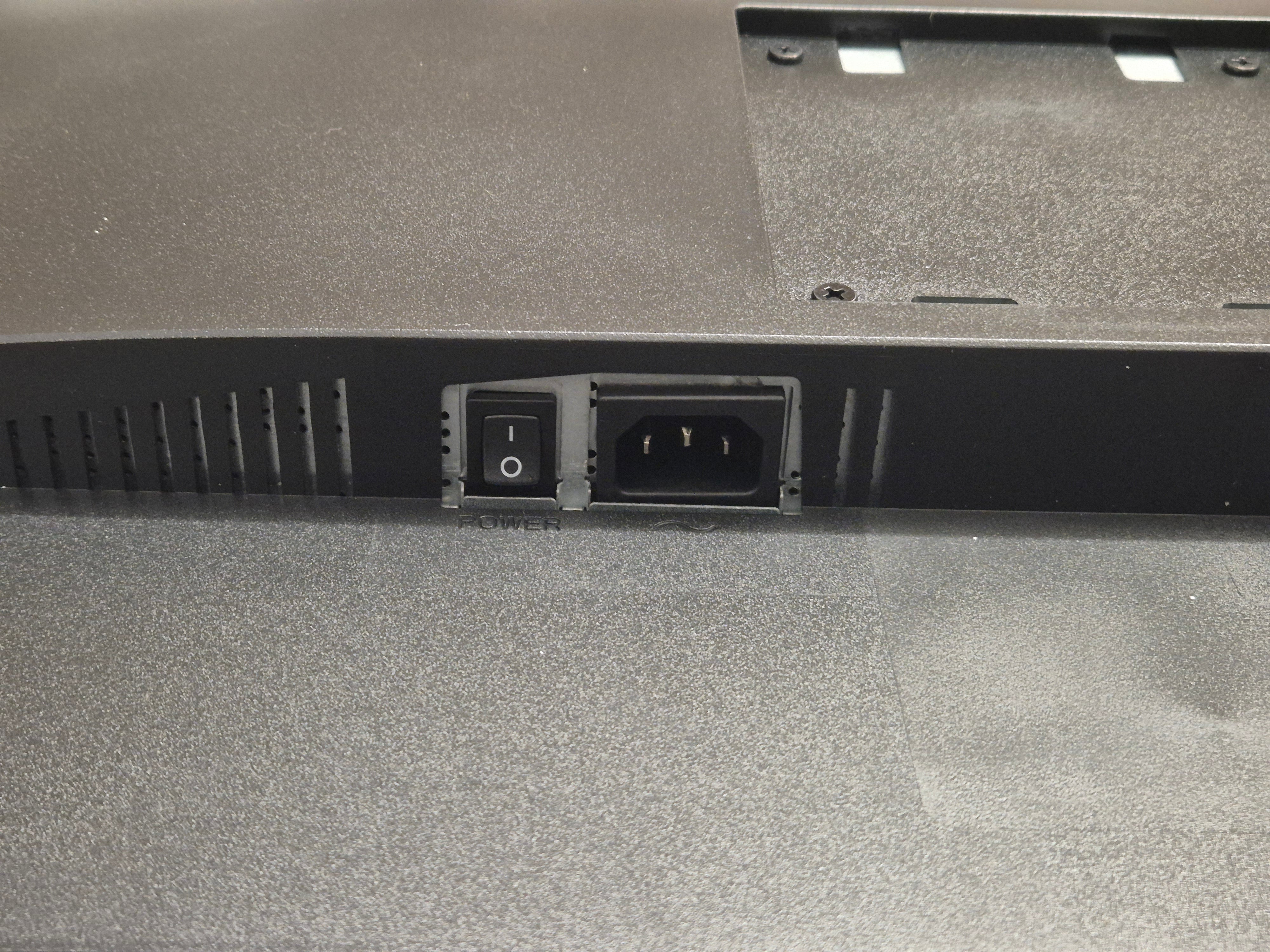 AOC U27P2 27in 4K UHD (3840 x 2160) Monitor boxed w/ stand + accessories ( U27P2CA ) USED Grade A