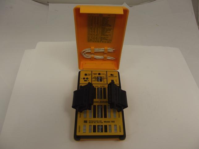 RS 785 Breakout Box RS232 100 LED Tester ( 785 785    Beckman Industrial )