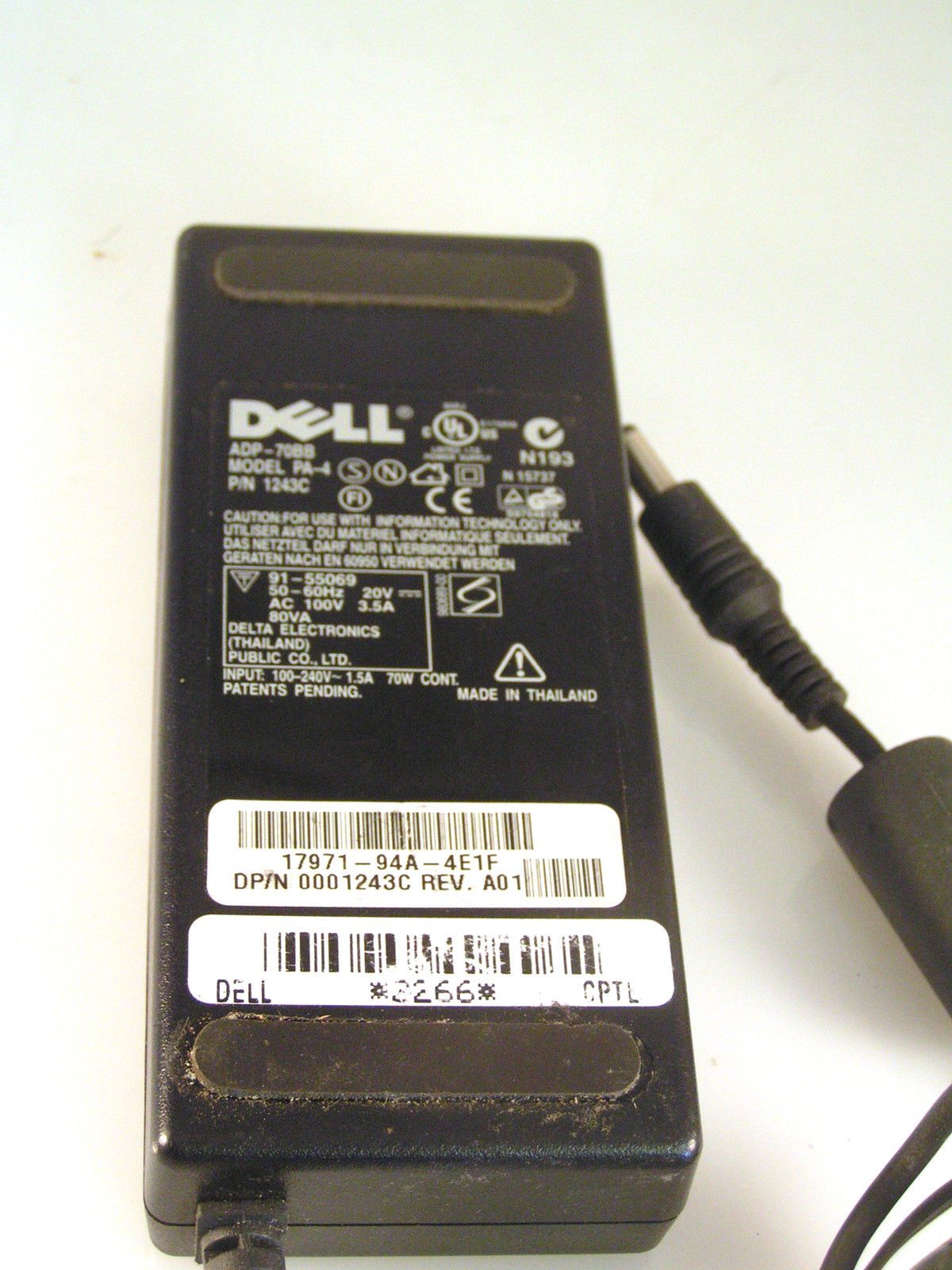 Dell AC Adapter Input 100 240v OutPut 20v (85391 ADP70BB USED)