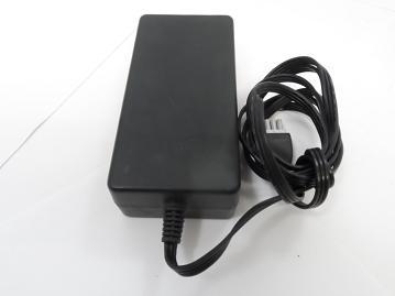 HP 0957-2175 AC Adapter ( 0957-2175 0957-2175    Hewlett Packard )