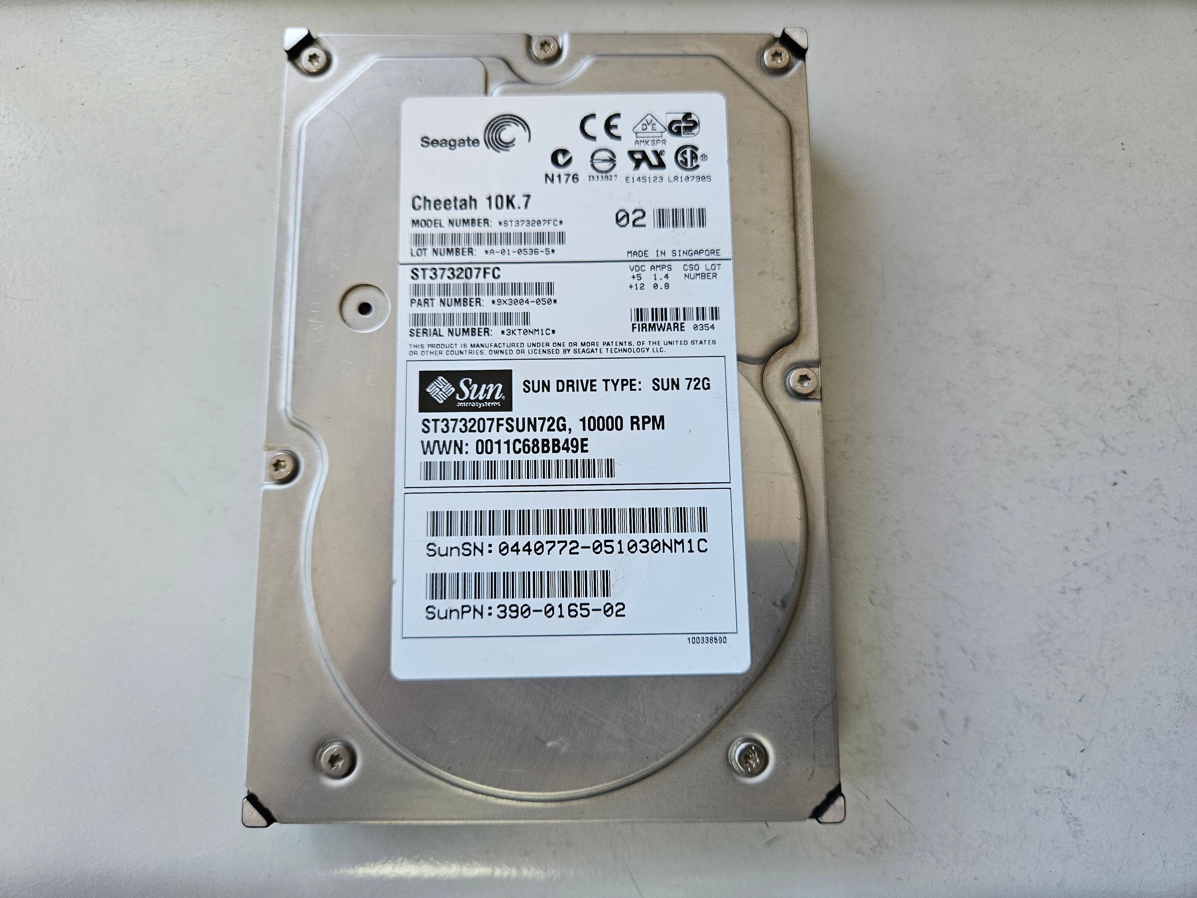 Seagate SUN 73Gb Fibre Channel 3.5" 10KRpm HDD ( 9X3004-050 ST373207FC 390-0165-02 ) REF