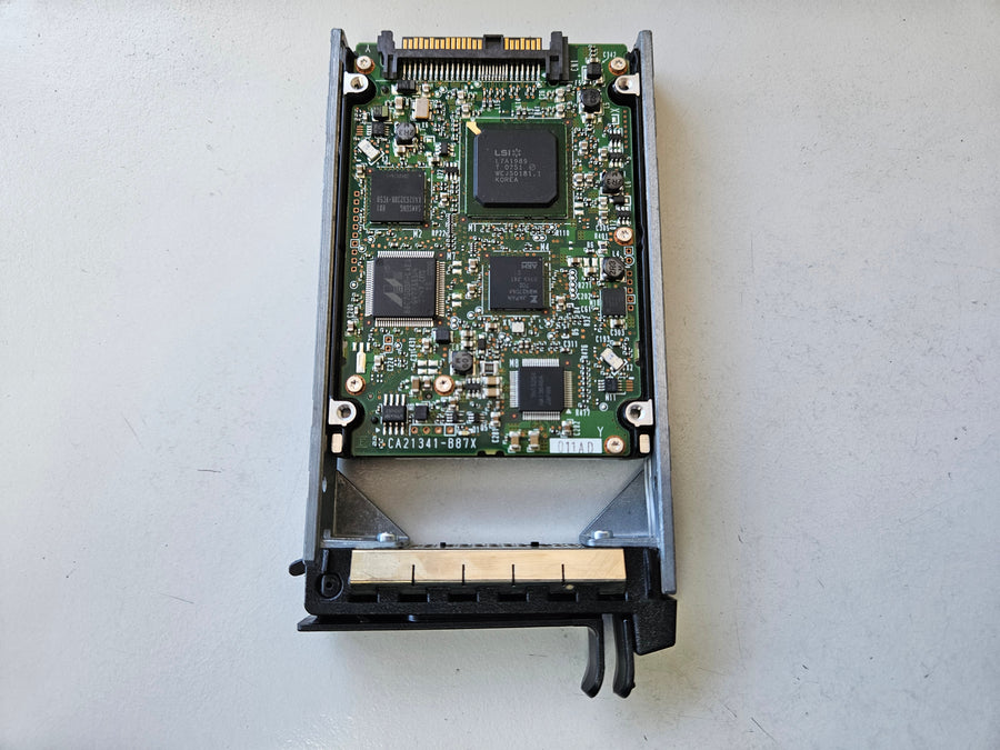 Fujitsu Dell 73GB 10KRPM SAS 2.5in HDD in Caddy ( MBB2073RC CA06731-B10300DL 0UP937 ) REF