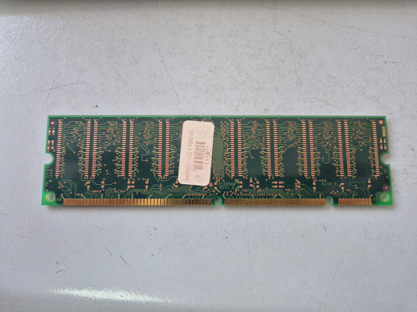 Micron HP 64MB DDR 133MHz PC133 non-ECC Unbuffered CL3 168-Pin DIMM ( MT8LSDT864AG-133C7 140132-001 ) REF