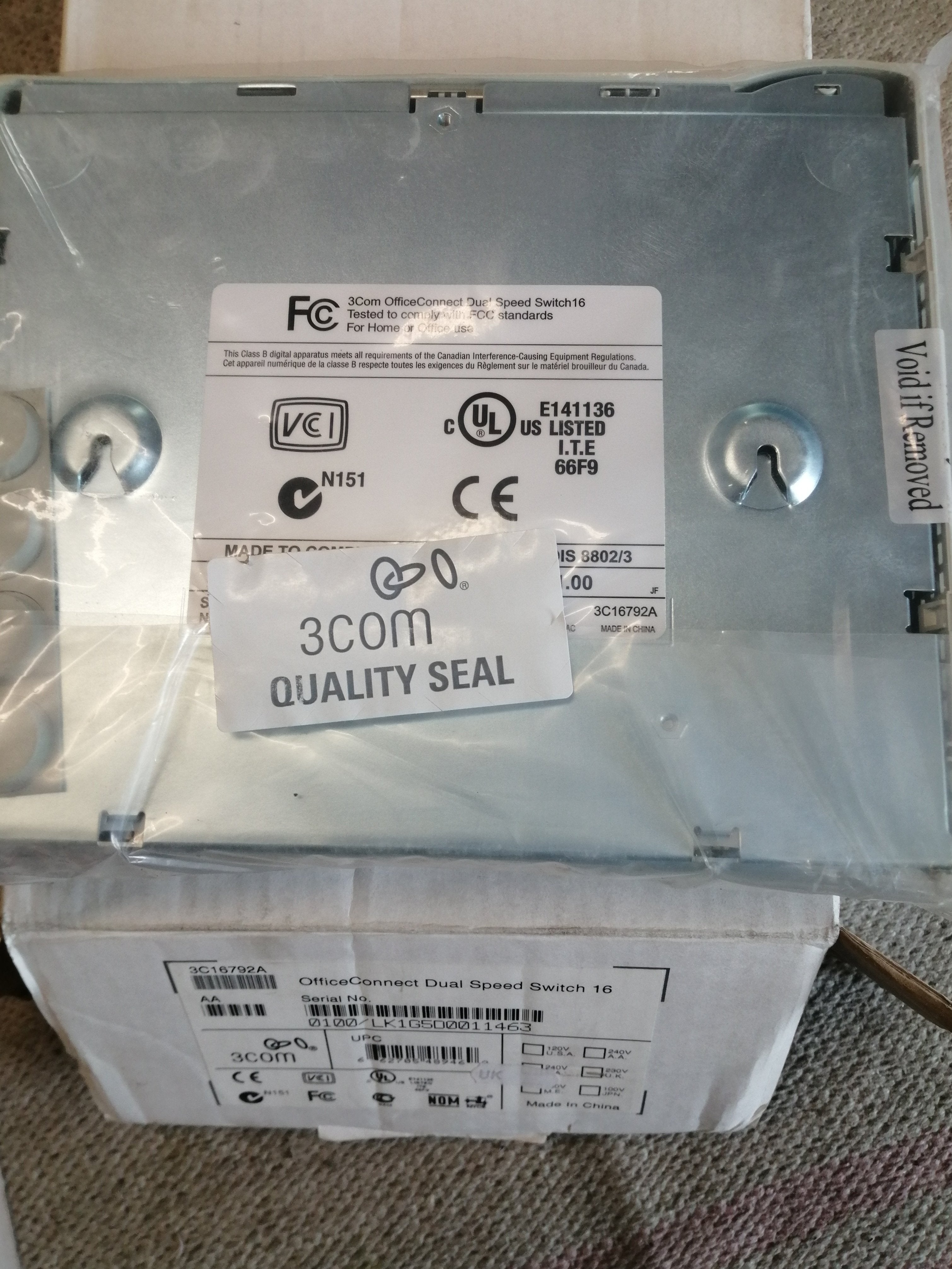 3COM, OfficeConnect Dual Speed Switch 16 ( 3C16792A   3Com )
