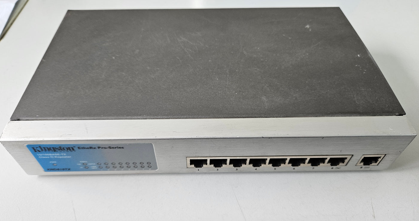 Kingston EtheRx Pro-Series Class II 8-Port Repeater Switch ( KND810TX ) USED