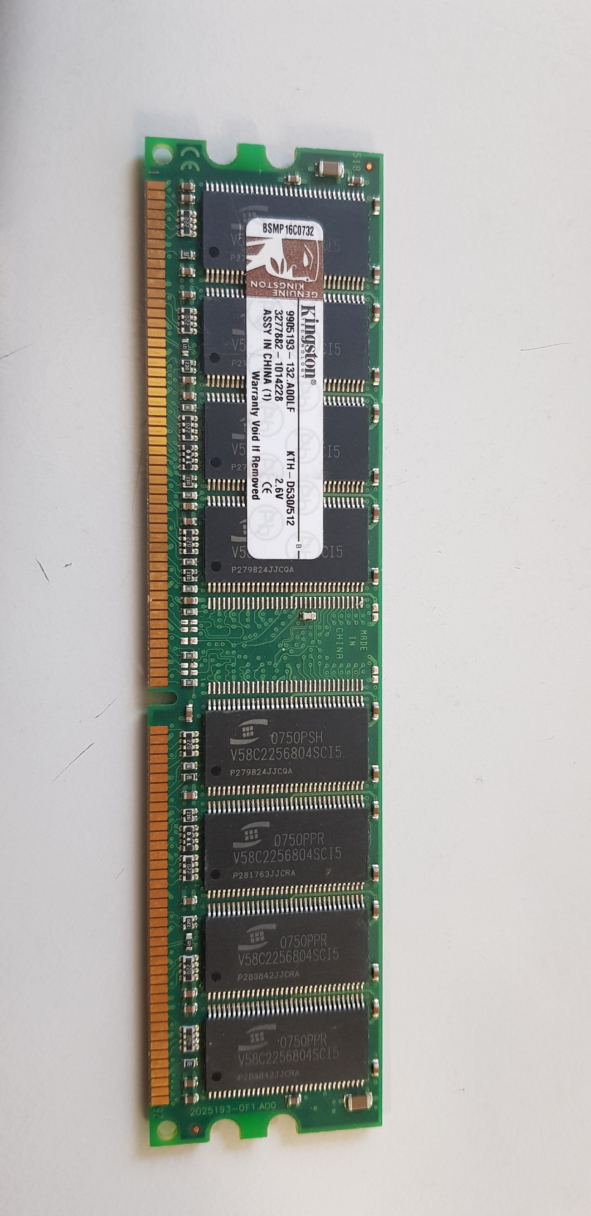 Kingston 512MB PC3200 DDR-400MHz non-ECC Unbuffered CL3 184-Pin DIMM Memory Module (KTH-D530/512  9905193-132)