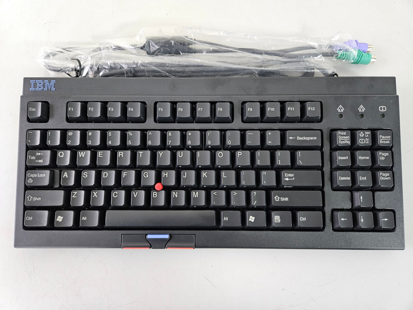 IBM RT3200 US Black Space Saver II PS/2 Wired Keyboard ( 37L0888 ) REF