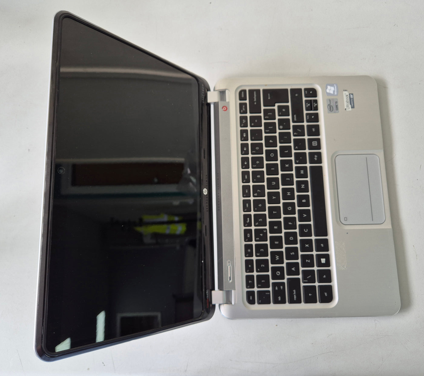 HP SpectreXT Pro 13-b000 128GB SSD 4GB RAM i5-3317U 1.7GHz Win10 13.3" - battery poor USED
