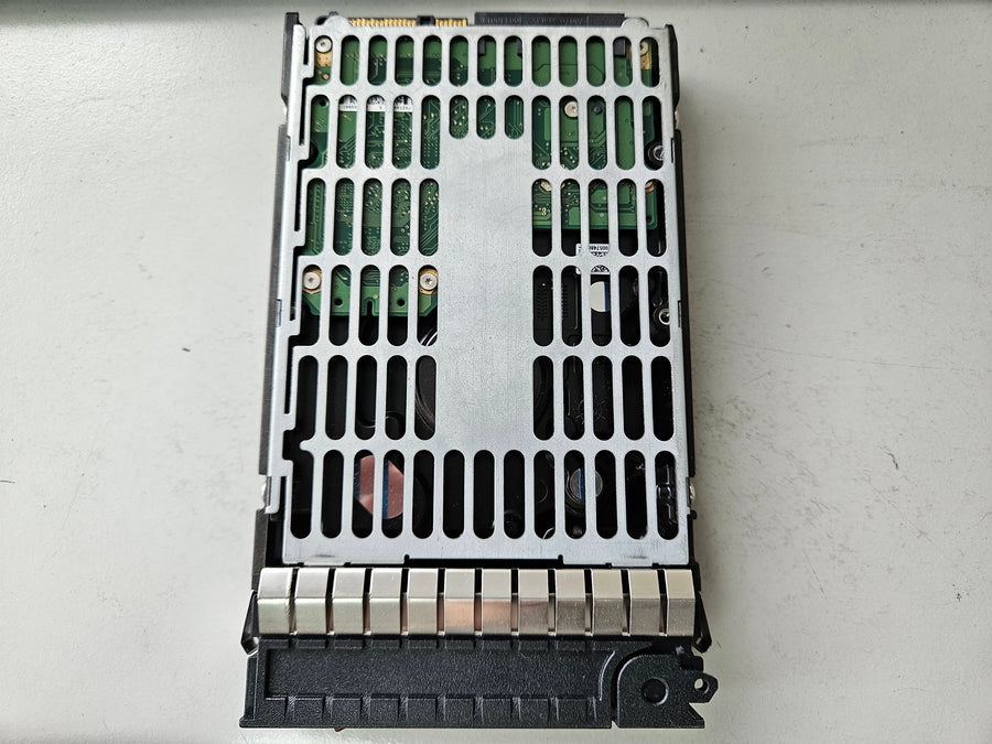 HP Seagate 450GB 15Krpm SAS 3.5in HDD in CADDY ( 9FM066-035 ST3450857SS 516810-002 EF0450FARMV 516832-004 517352-001 ) USED