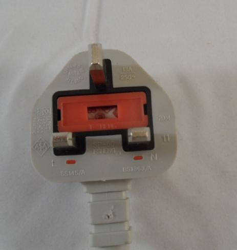 PR00520_UK/EURO ADAPTER_UK/European Mains Adaptor Plug - Image2