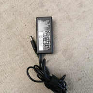 DELL AC POWER ADAPTER LA65NS2-01 IN 240V 1.6A OUT 19.5V 3.34A ( 6TM1C USED )