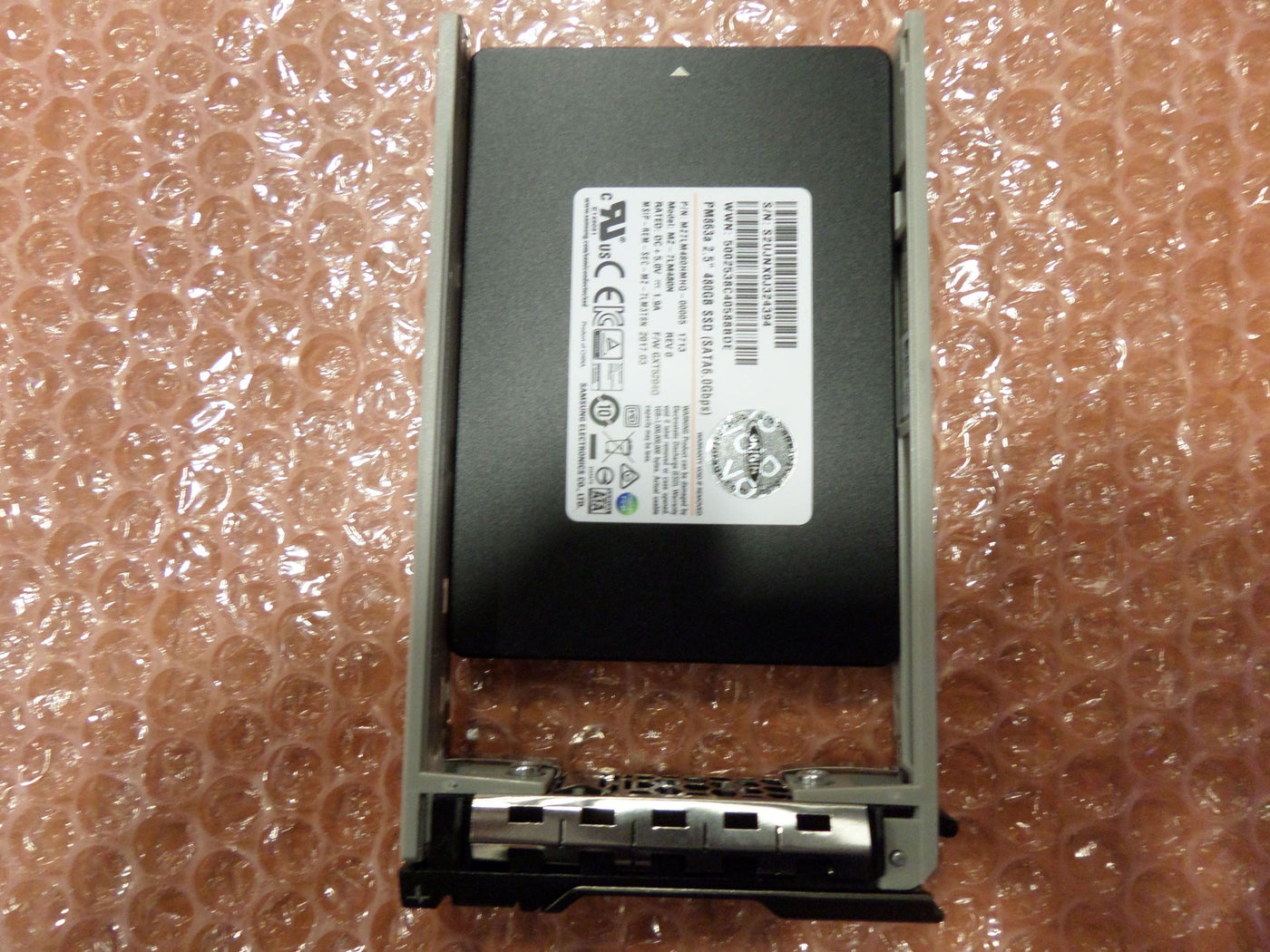 Origin Storage 480GB 2.5" SATA 480GB - solid state drives Serial ATA III, 2.5"( PN DELL480EMLCRI S16 NOB )