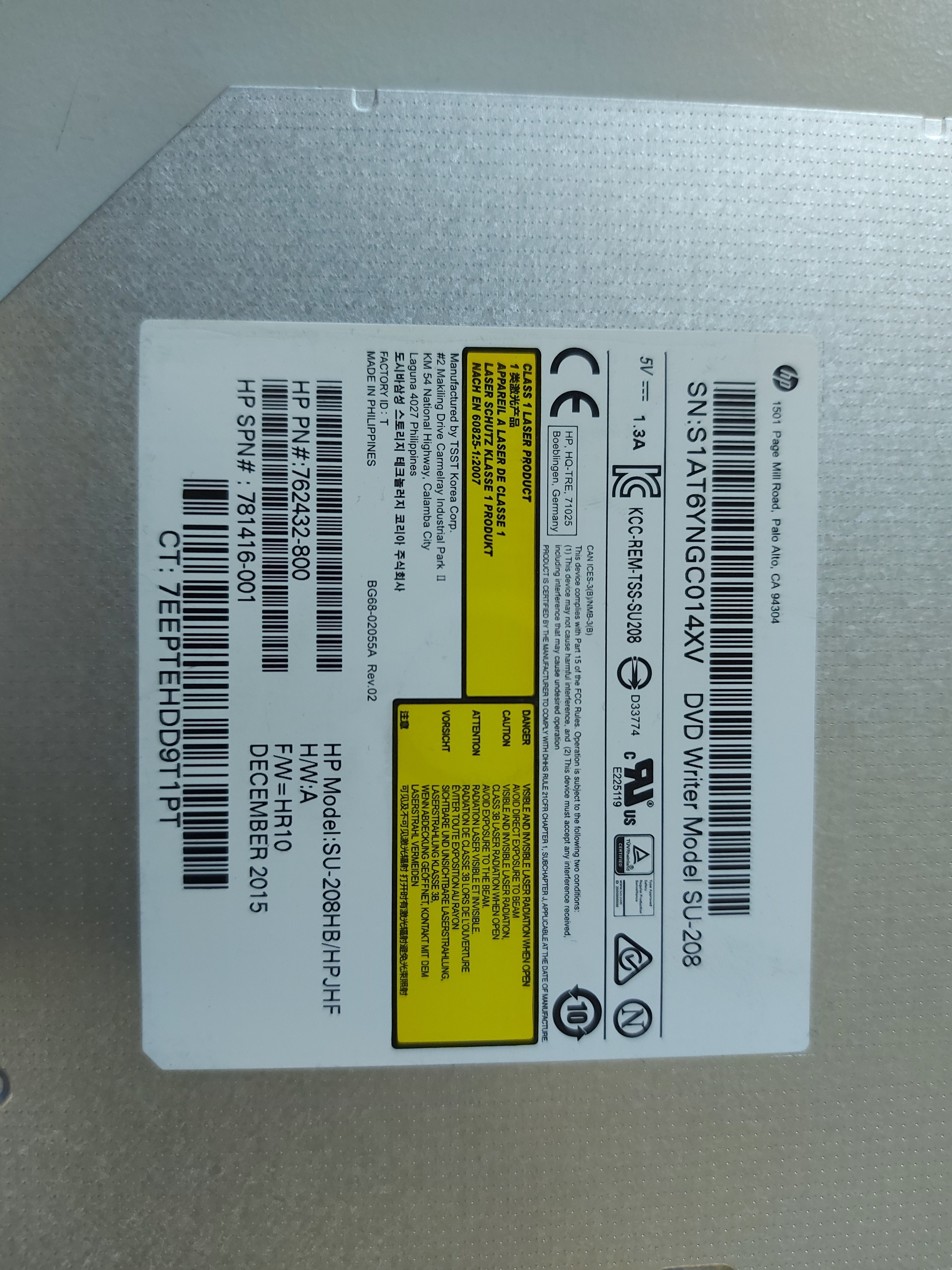HP Samsung SU-208HB/HPJHF Super Multi 8X DVD RW DL Burner 24X CD-R Writer 9.5mm Super Slim Laptop Internal SATA Drive (762432-800 781416-001)