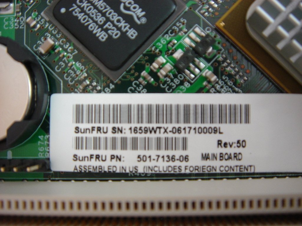 SUN W2100z Workstation System Board ( 501-7136 501-7136-03 ) REF