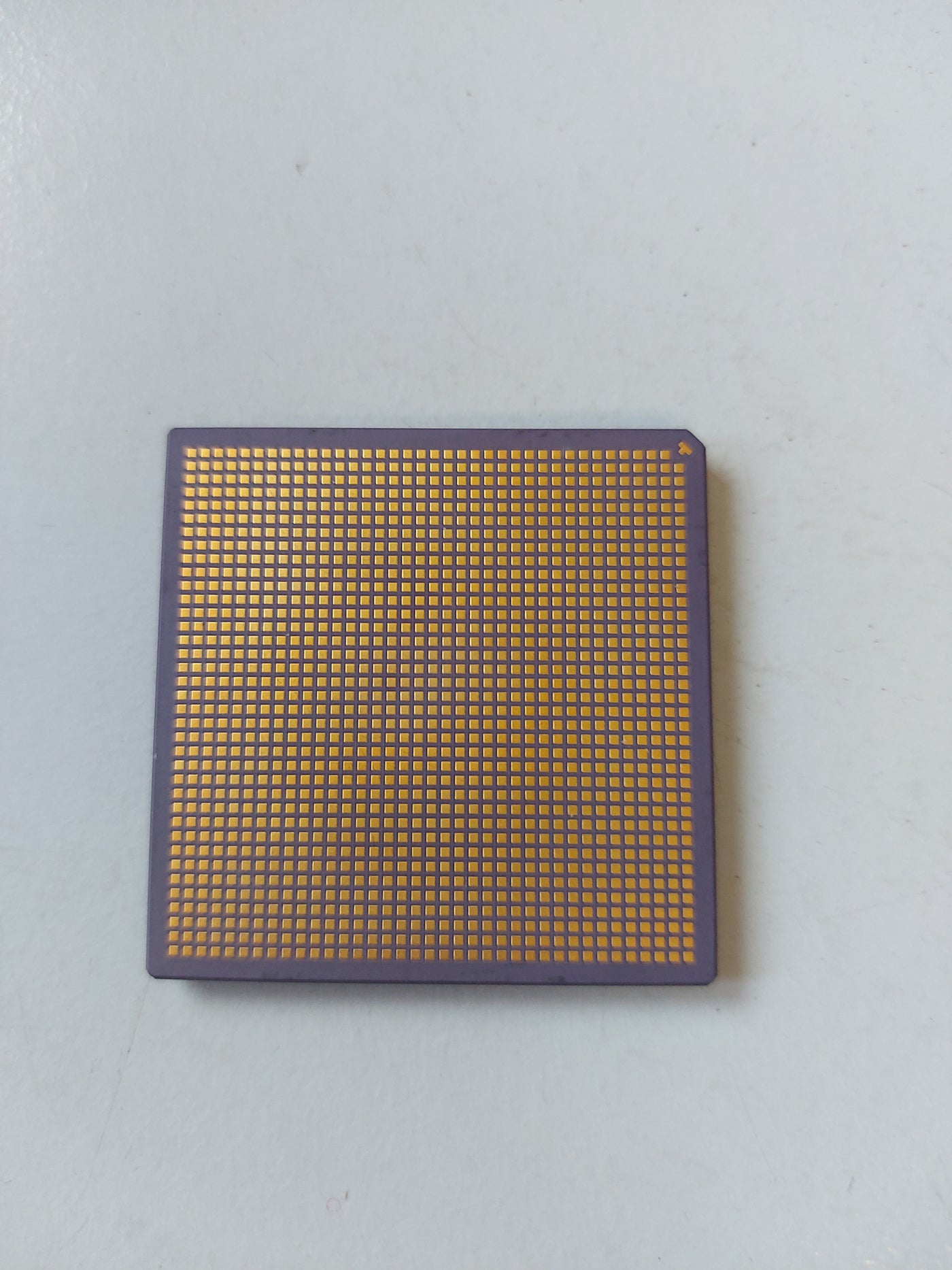 Sun Microsystems UltraSparc III 1.2GHz OEM/Tray Microprocessor ( SME 1056 LGA 1200 SME1056LGA-1200 ) USED