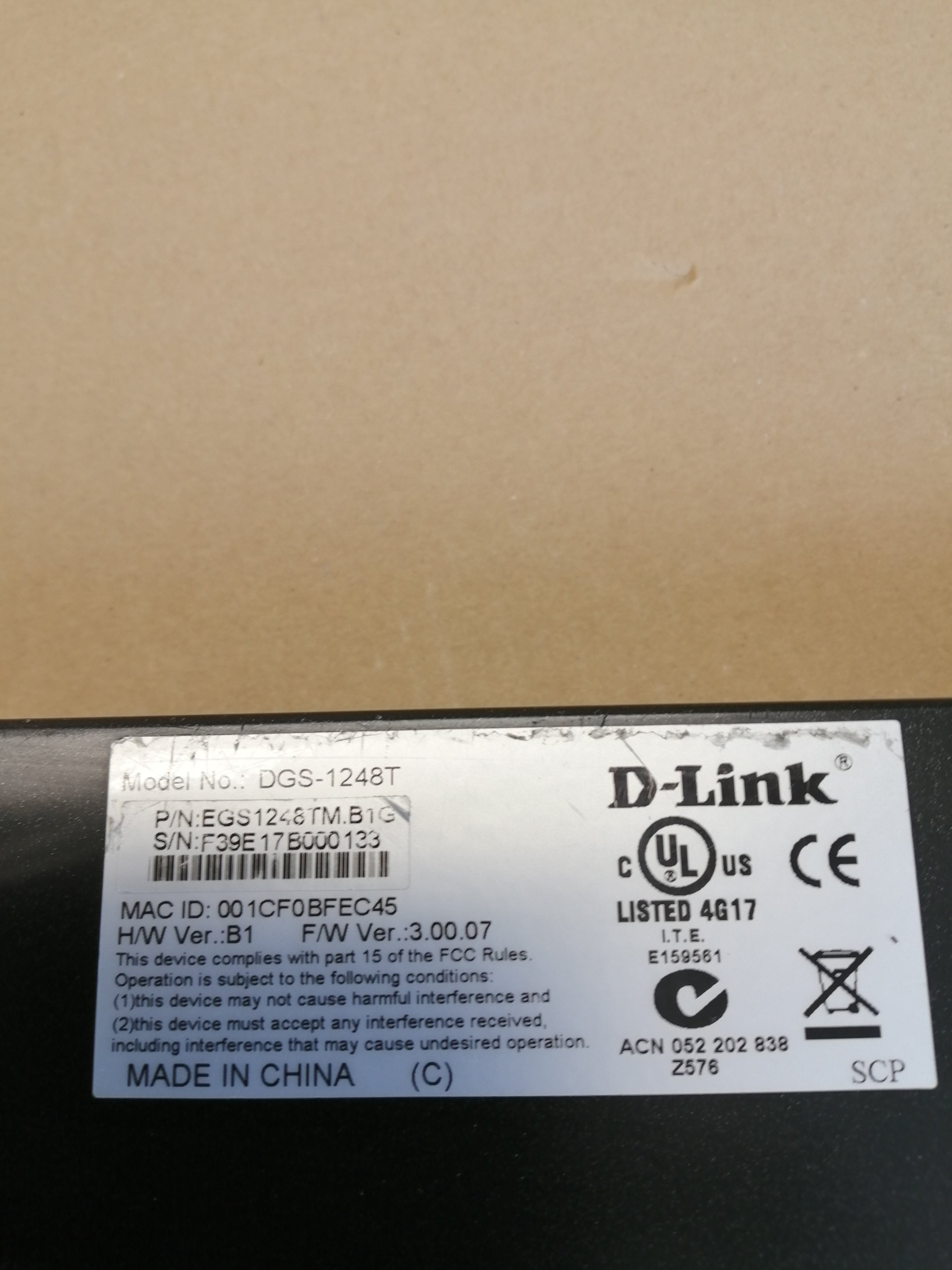 D-Link DGS-1248T Web Smart 48-Port 10/100/1000 Gigabit Switch ( EGS1248TM.B1G USED )