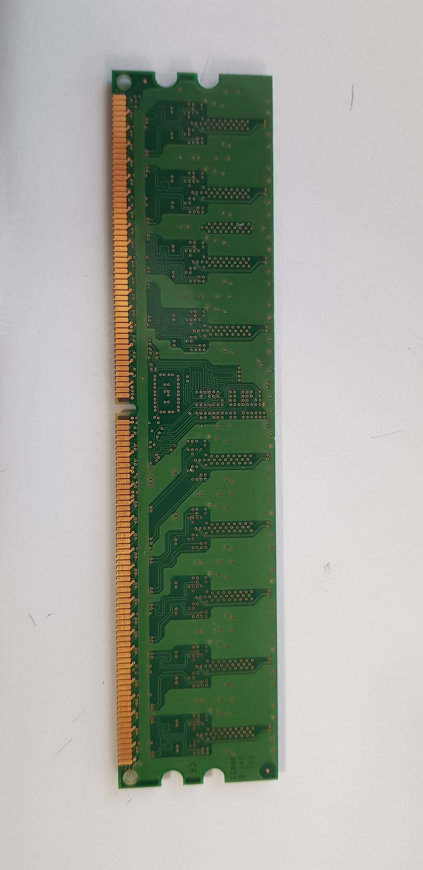 Kingston 512MB PC2-3200 DDR2-400MHz ECC Registered CL3 240-Pin DIMM ( KVR400D2S8R3/512 9965263-014 ) REF