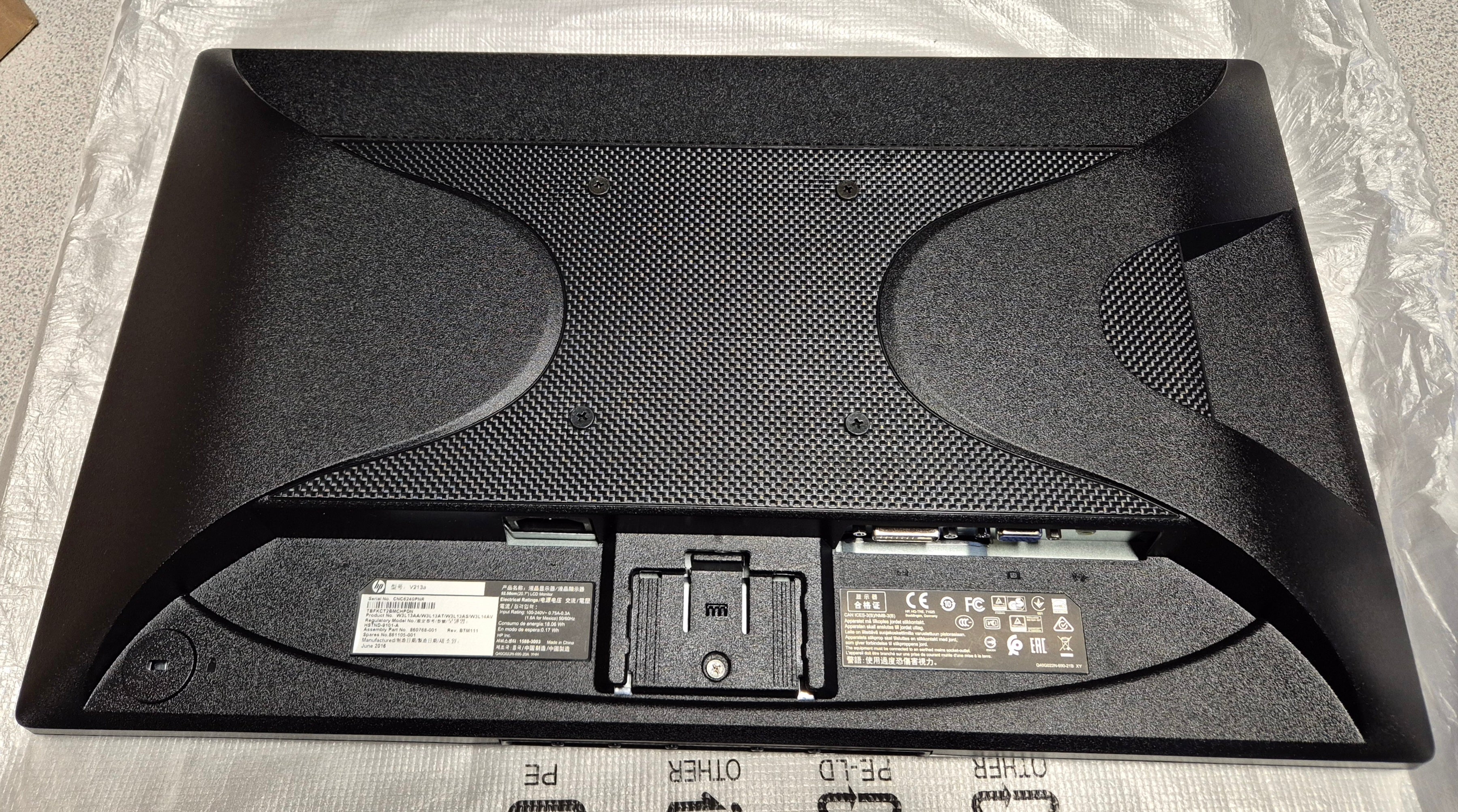 HP V213a 20.7-inch LED Monitor - NO STAND SCREEN ONLY ( W3L13AA HSTND-9101-A ) USED