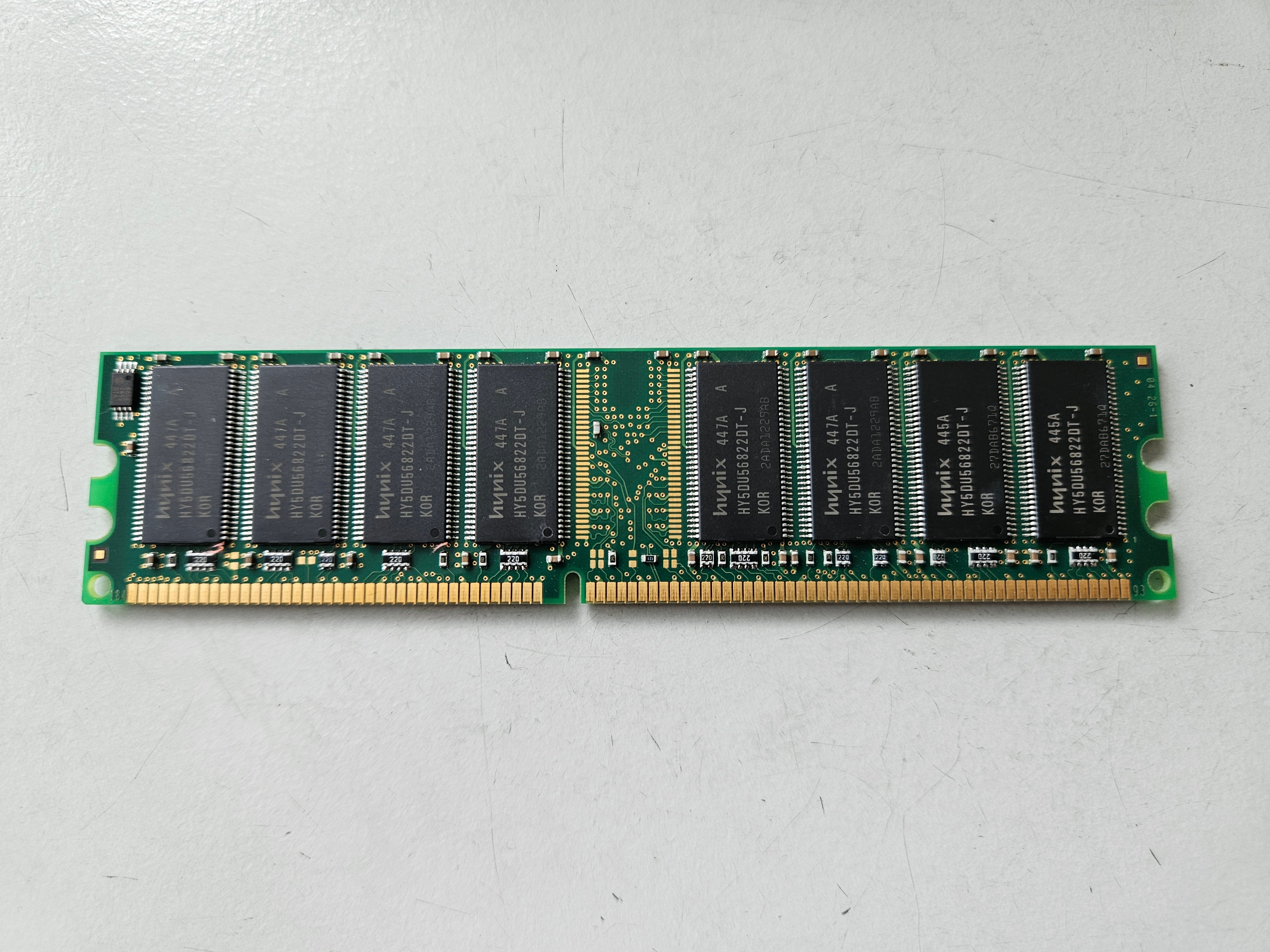 Hynix 512MB PC2700 DDR-333MHz non-ECC Unbuffered CL2.5 184-Pin DIMM ( HYMD264646D8J-J ) REF