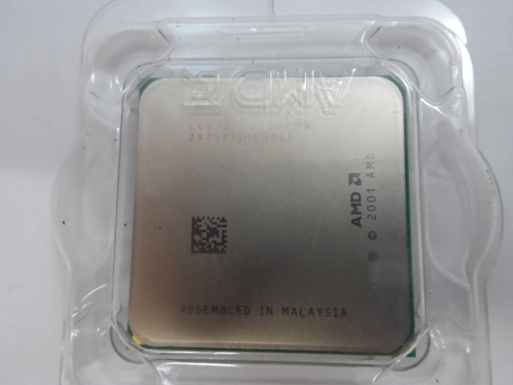 AMD Opteron 265 1.8 GHz 2MB Socket 940 CPU Kit ( OSA265FAA6CB OSA265CBBOX ) NOB