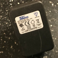 TDC UK PLUG POWER SUPPLY TRANSFORMER 24V  (DB 12 24 USED)