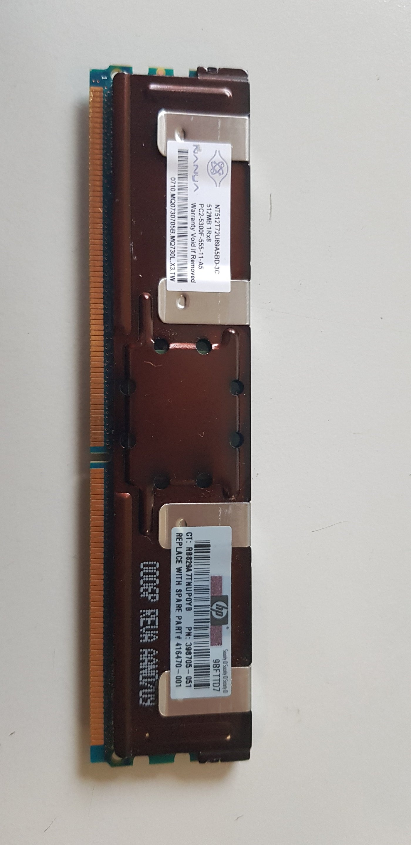 Nanya / HP 512MB PC2-5300 DDR2-667MHz ECC Fully Buffered CL5 240-Pin DIMM Single Rank Memory Module (NT512T72U89A5BD-3C / 398705-051)