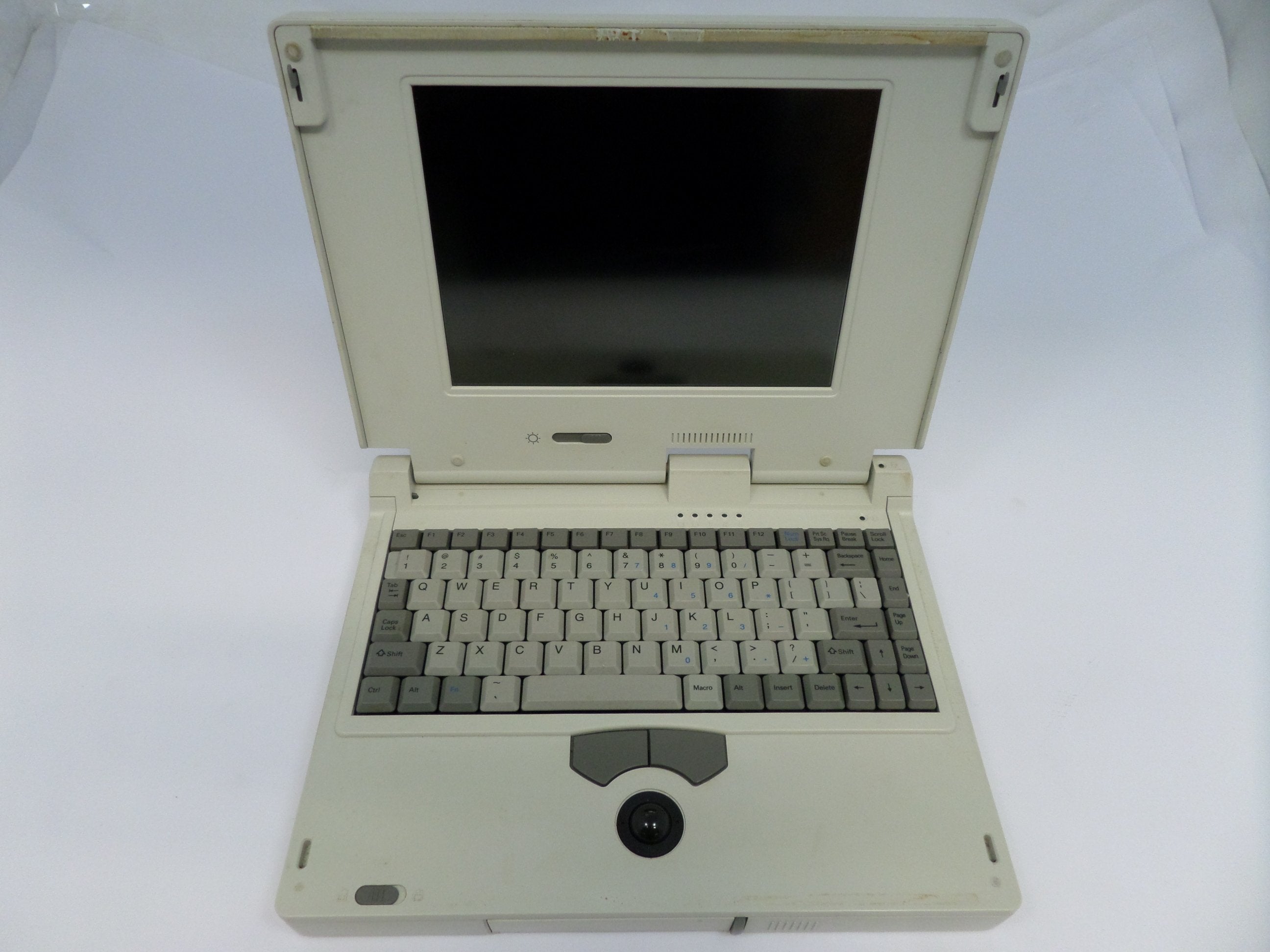 LCN486T - Akhter LCN-486T Colour Laptop - ASIS