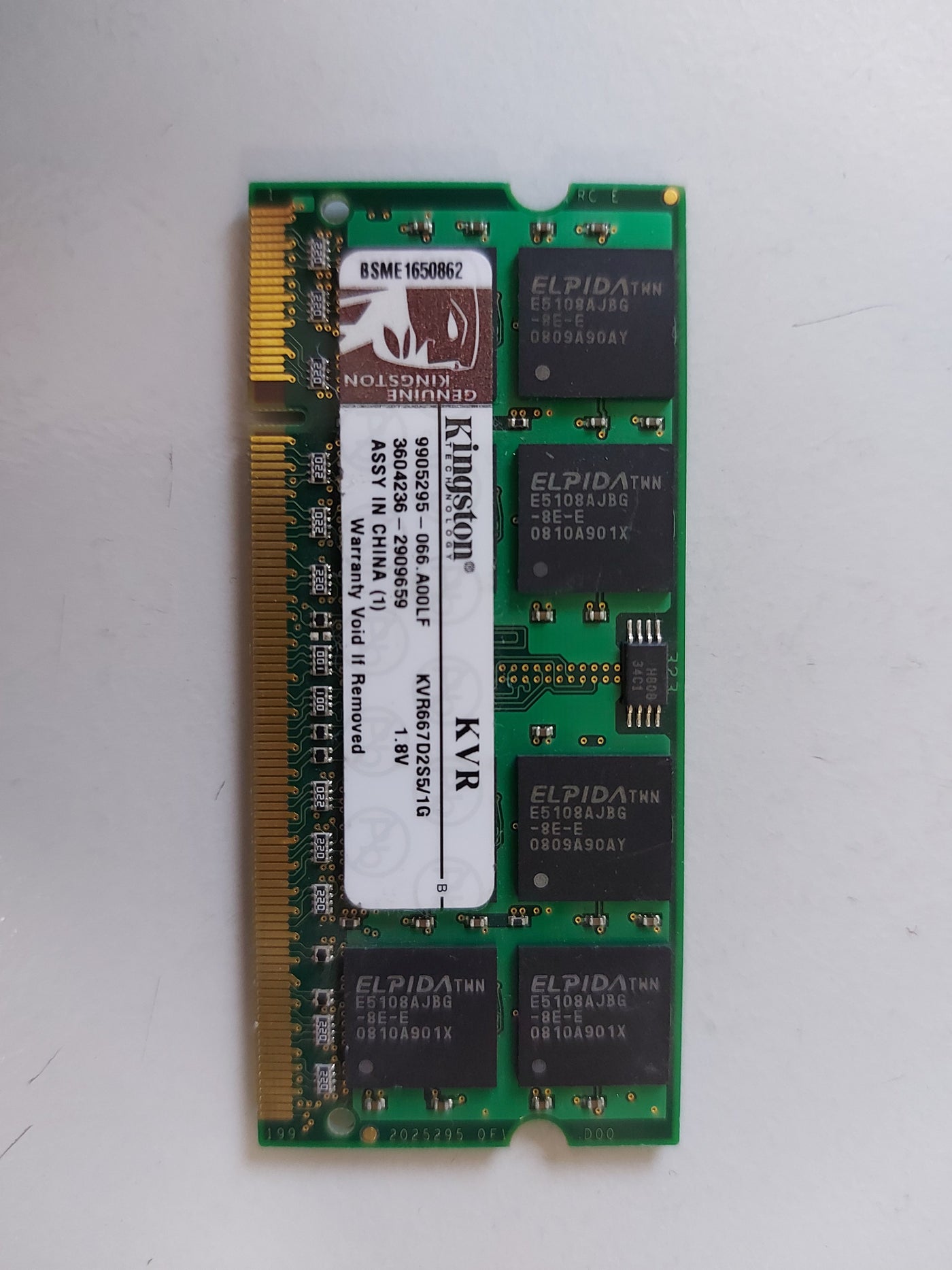 kingston 1GB DDR2 667Mhz Non ECC RAM SODIMM Module KVR667D2S5/1G 9905295-066