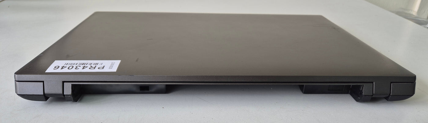 Clevo W550EU Notebook PC Dual Core NO OS NO HDD 4GB RAM Win8.1Pro COA Present 15.6" SPR