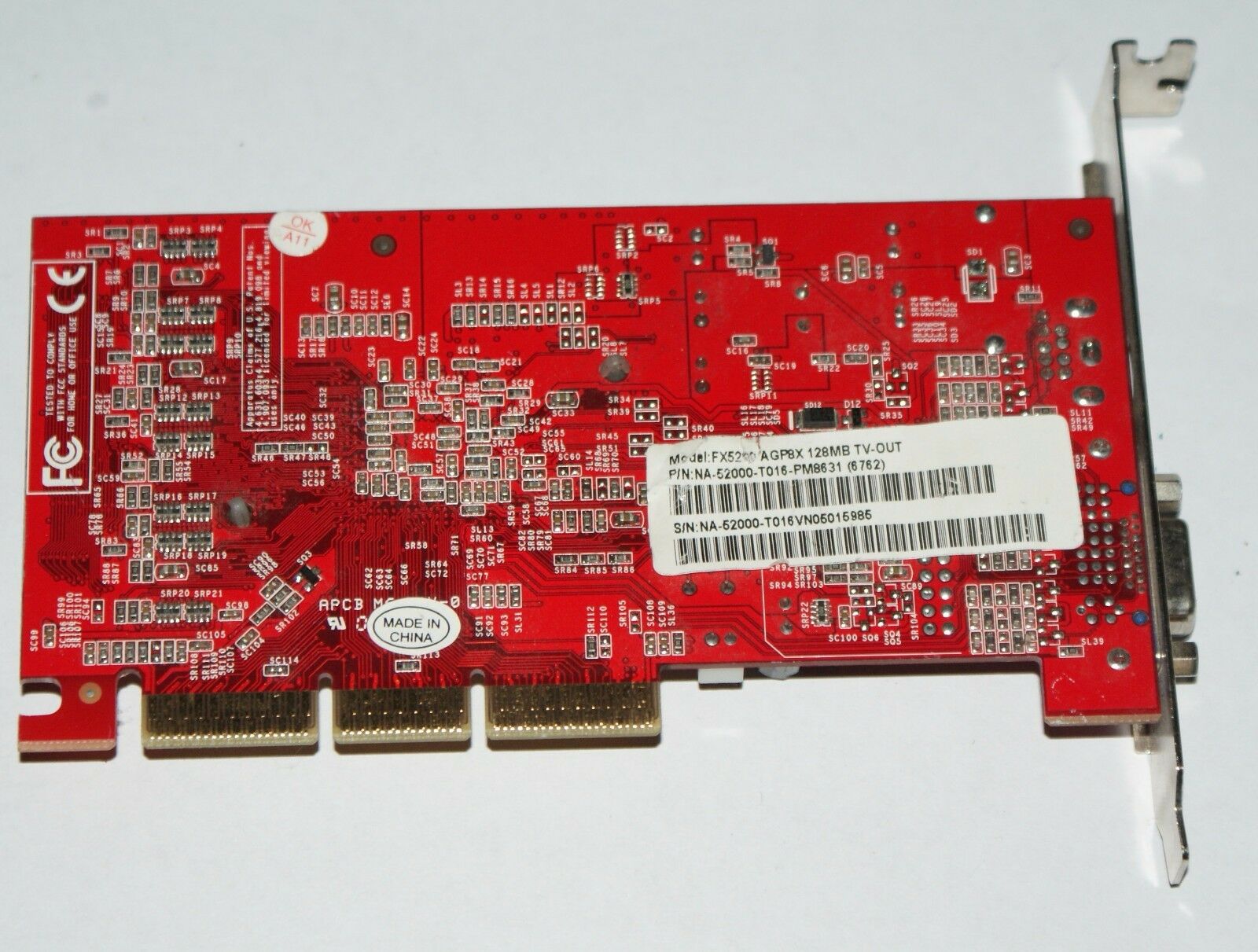 Gainward FX5200 AGP8x 128Mb TV-Out Graphic Card ( FX5200 FX5200    Gainward )