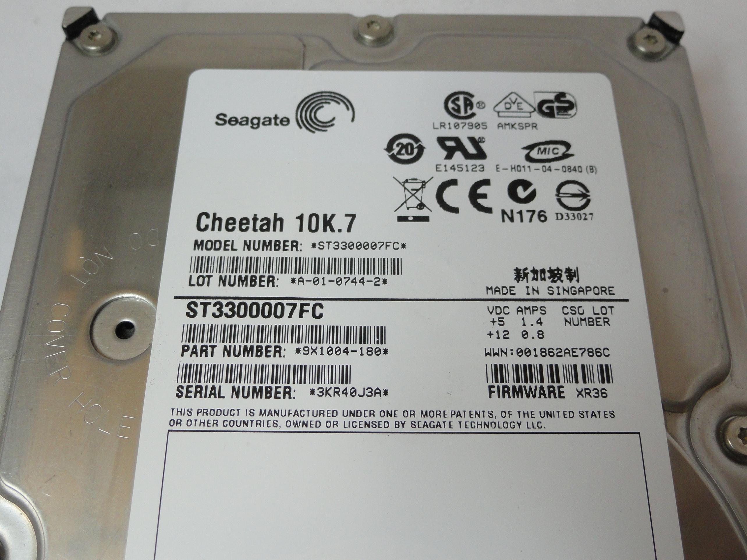Seagate 300GB Fibre Channel 10Krpm 3.5in HDD ( 9X1004-180 ST3300007FC ) REF