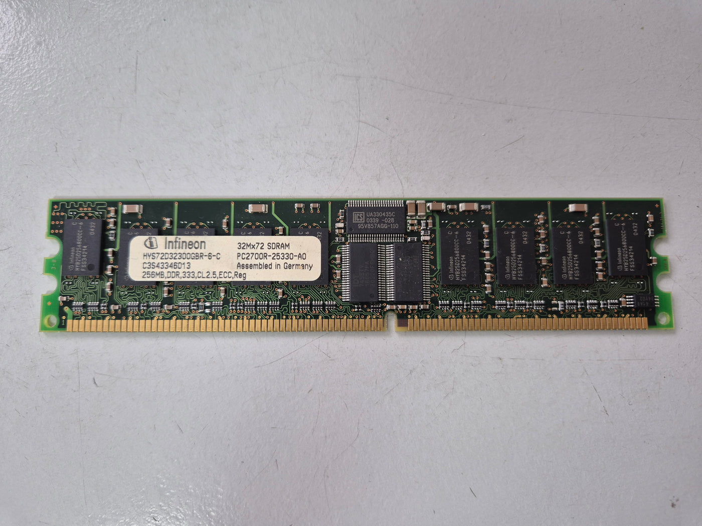 Infineon 256MB DDR-333MHz PC2700 ECC Reg CL2.5 184-Pin DIMM ( HYS72D32300GBR-6-C ) REF