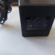 Generic 13.V 500mA AC ADAPTER CHARGER (MWD41-1350500F)