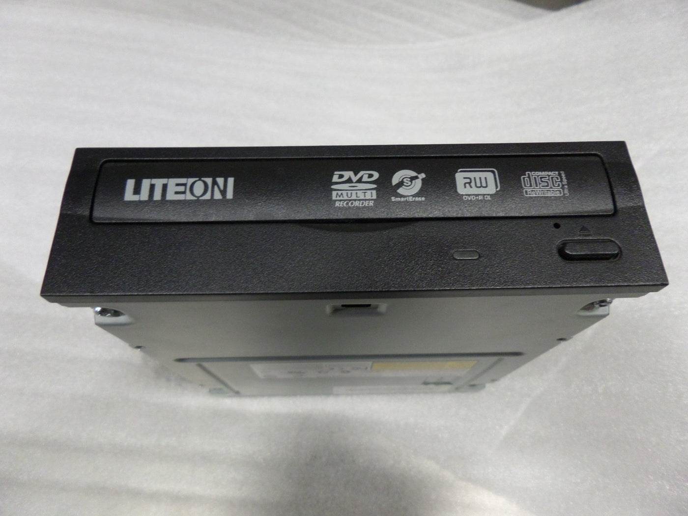 LITE ON DRIVE 22X DVDR RW DL PATA  LITE ON  IHAP322 32  REF