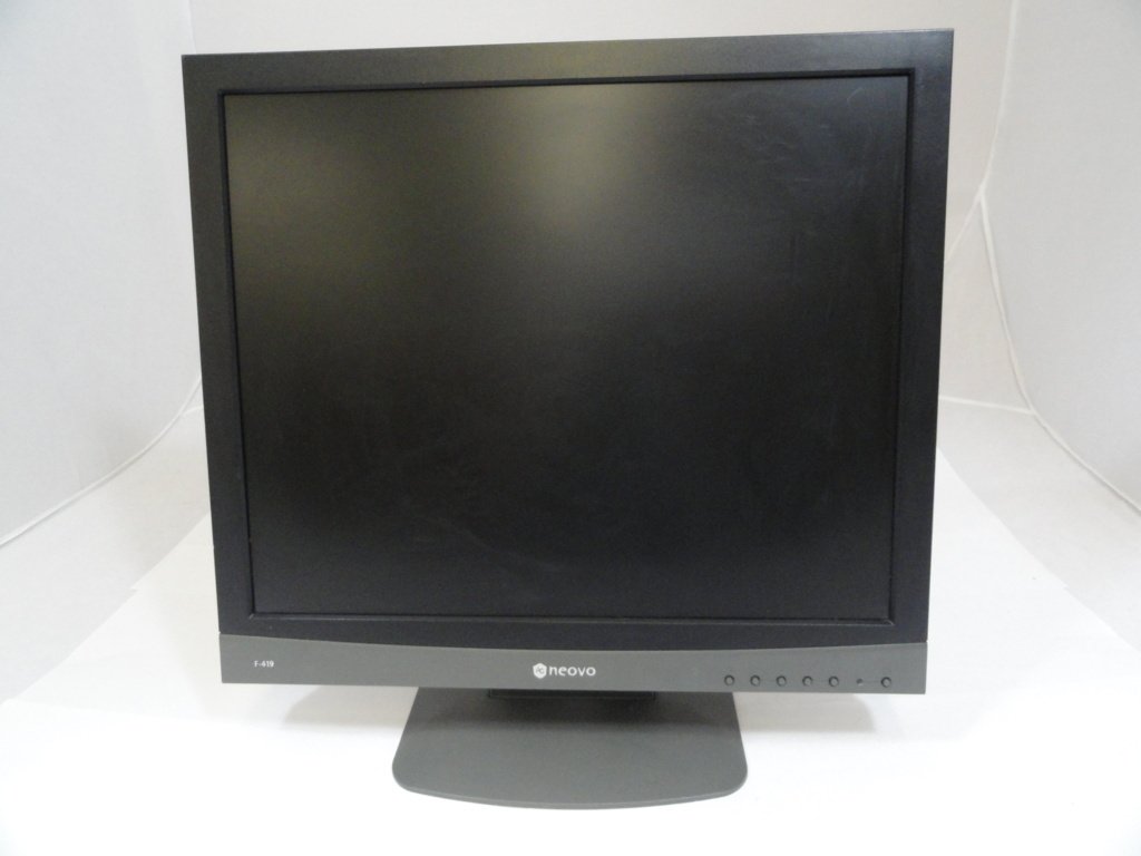 PR11236_F-419_AG Neovo 19" monitor F-419 - Image2