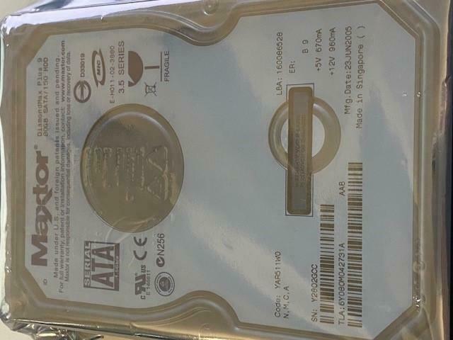 Maxtor 80GB SATA 7200rpm 3.5in HDD ( 6Y080M0 ) REF