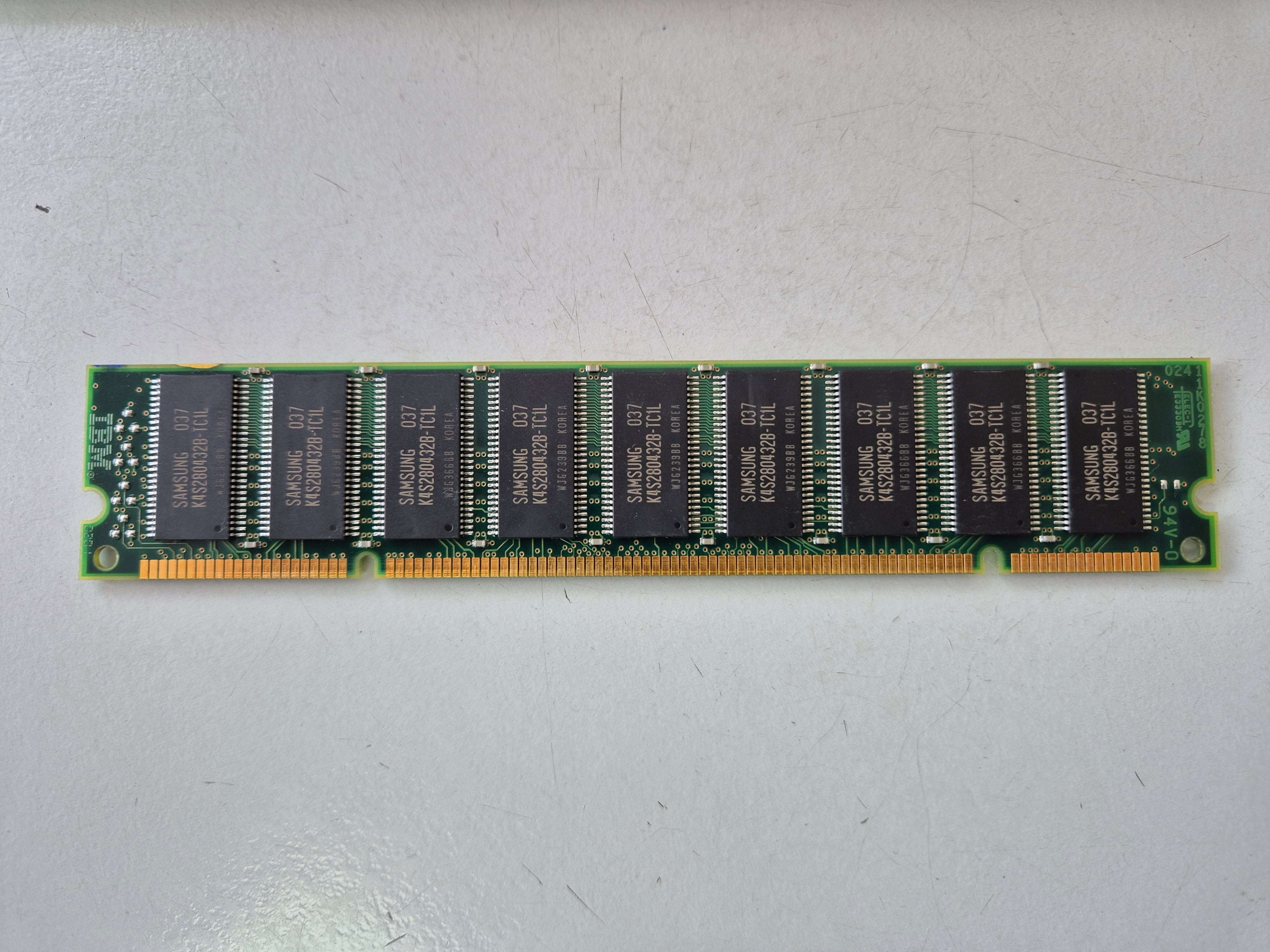 IBM 256MB 200-Pin 32MX72 10NS 3.3V ECC SDRAM DIMM ( 07L9030 11K0319 ) REF