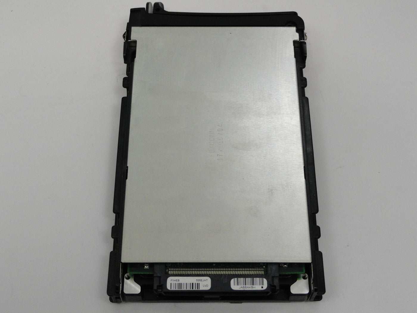 PR19778_8E073J0_Maxtor Dell 73Gb SCSI 80 Pin 3.5in HDD - Image2