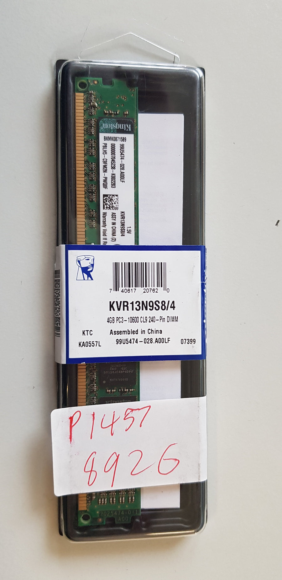 Kingston 4GB PC3-10600 DDR3-1333MHz non-ECC Unbuffered CL9 240-Pin DIMM Single Rank Memory Module KIT (KVR13N9S8/4   99U5474-028.A00LF)