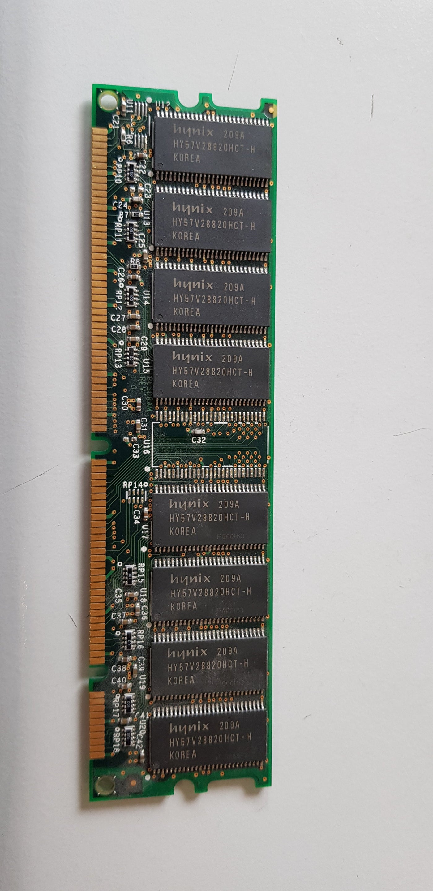 Compaq 256MB 168Pin PC133 CL3 16c 16x8 SDRAM DIMM ( 140134-031 PSJ21030204 ) REF