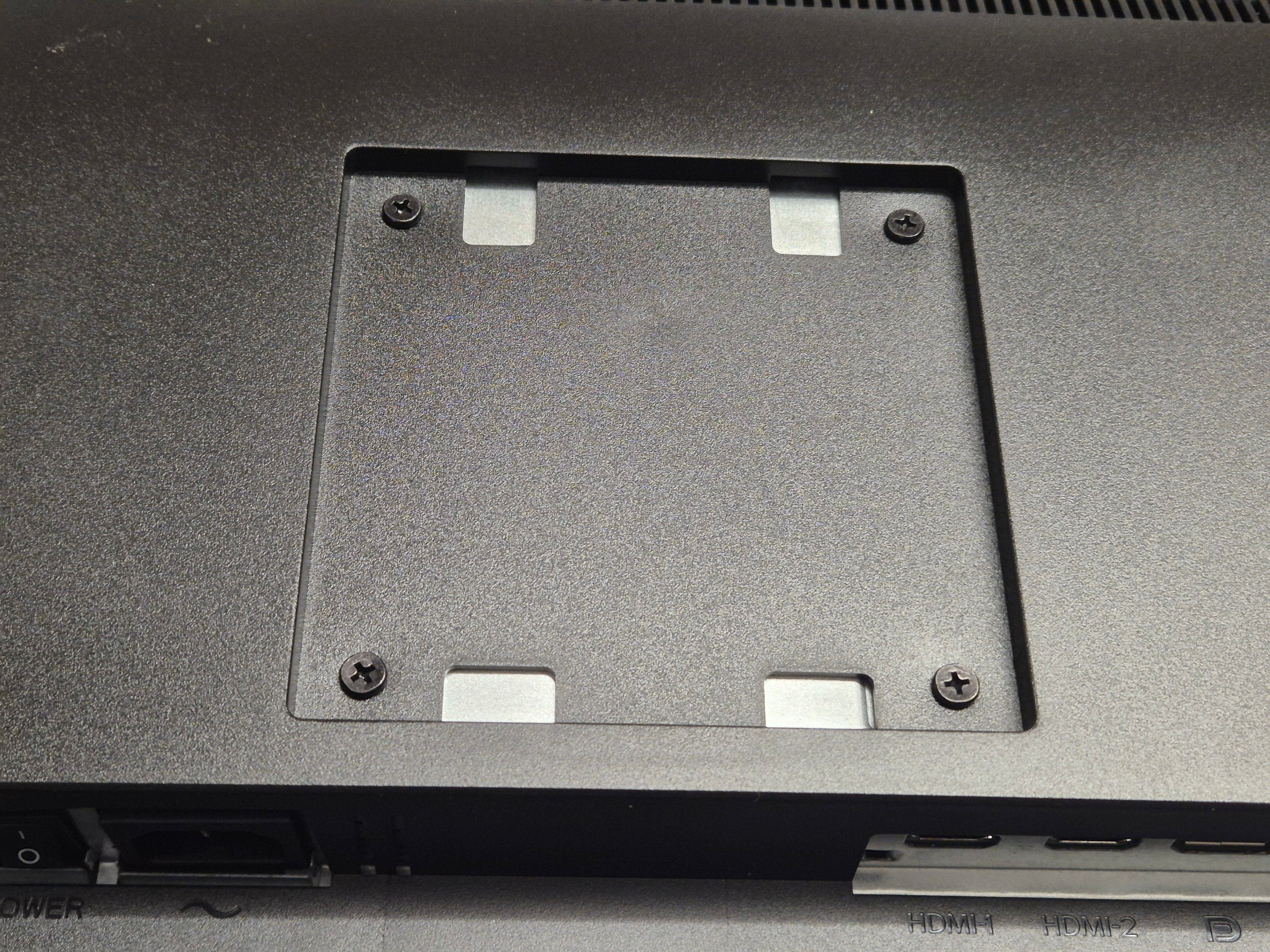 AOC U27P2 27in 4K UHD (3840 x 2160) Monitor boxed w/ stand + accessories ( U27P2CA ) USED Grade A