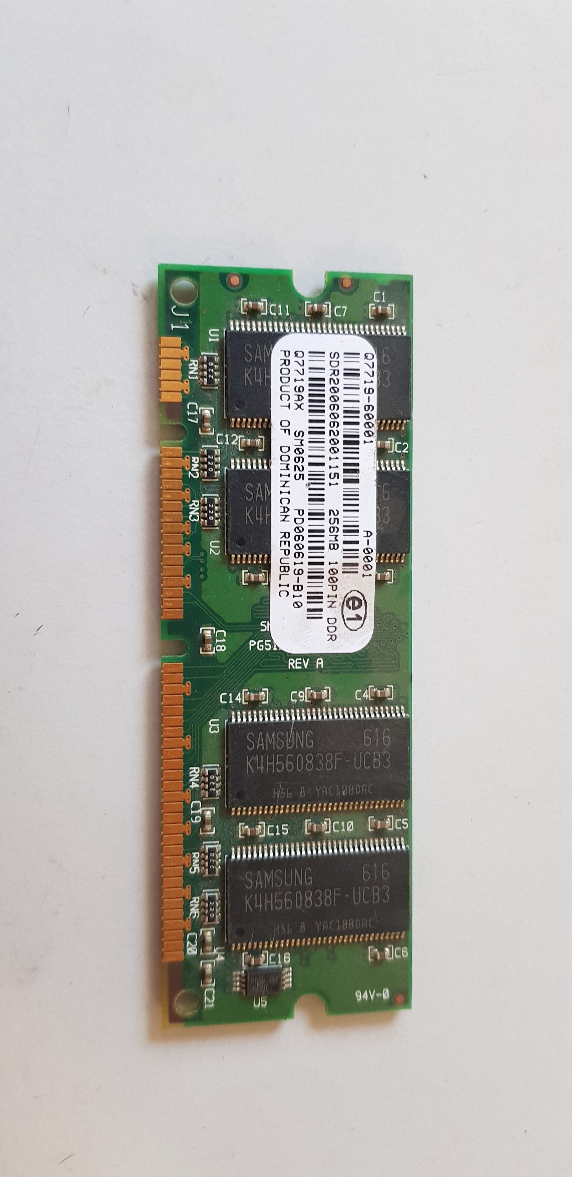 HP 256MB PC2100 DDR-266MHz non-ECC Unbuffered CL2 100-Pin SoDimm Memory Module (Q7719AX)