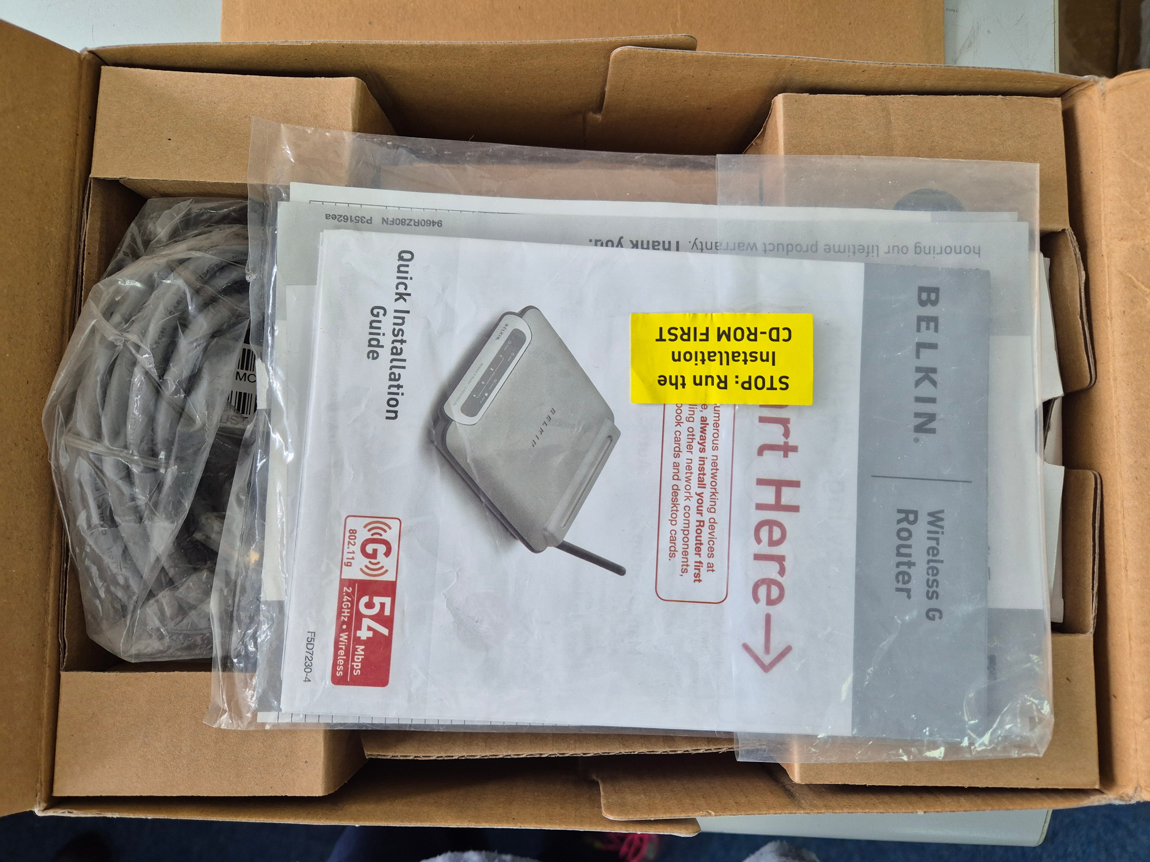 Belkin Wireless Cable G Router 54Mbps + 4Port 10/100 ( F5D7230uk4 ) NOB