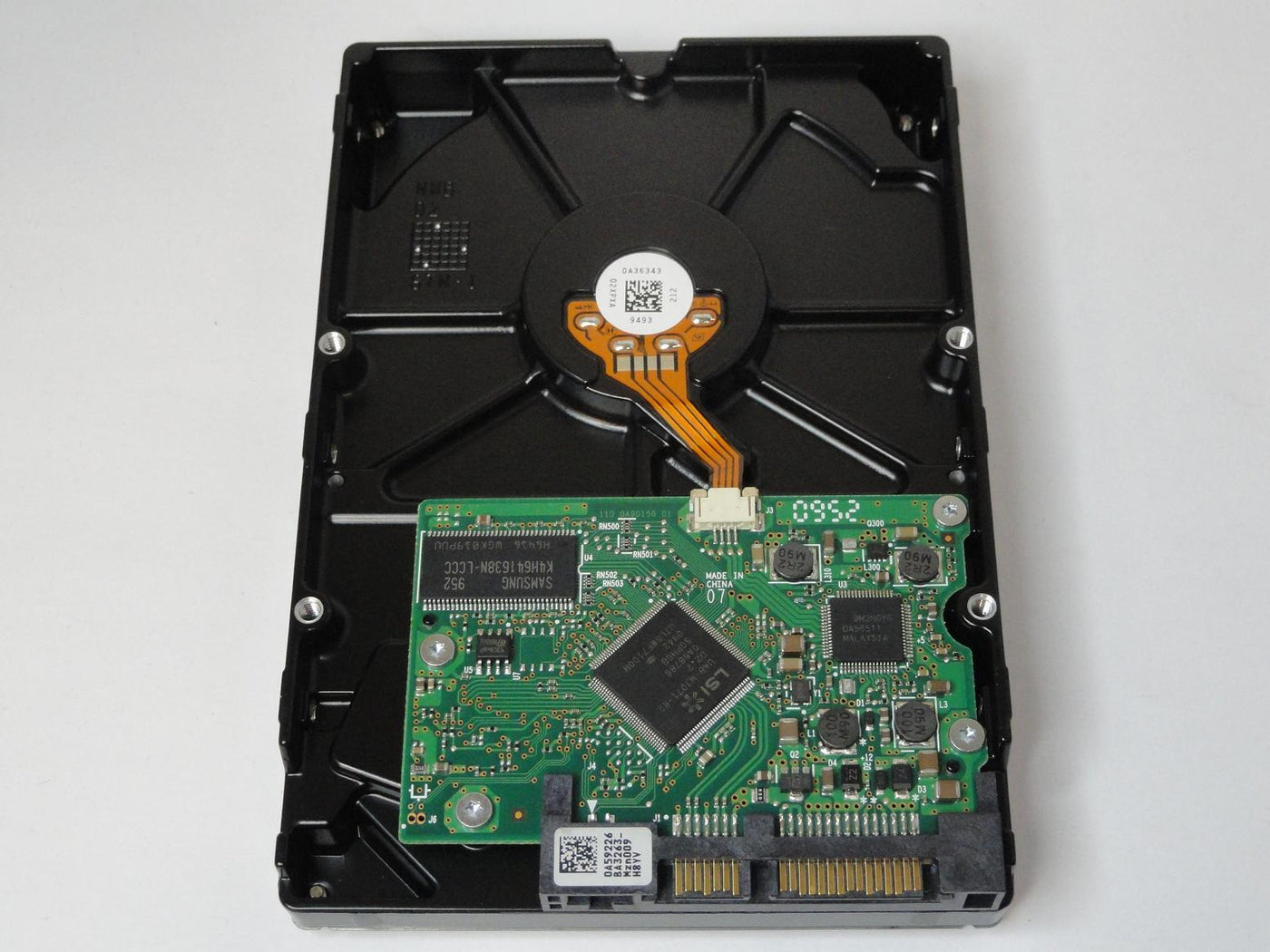 PR05566_0F10633_Hitachi 160GB SATA 7200rpm 3.5in HDD - Image2