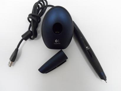 866143-2000 - Logitech IO2 Digital Pen w/ Charger 866143-2000 Digital Writing System Bluetooth - USED