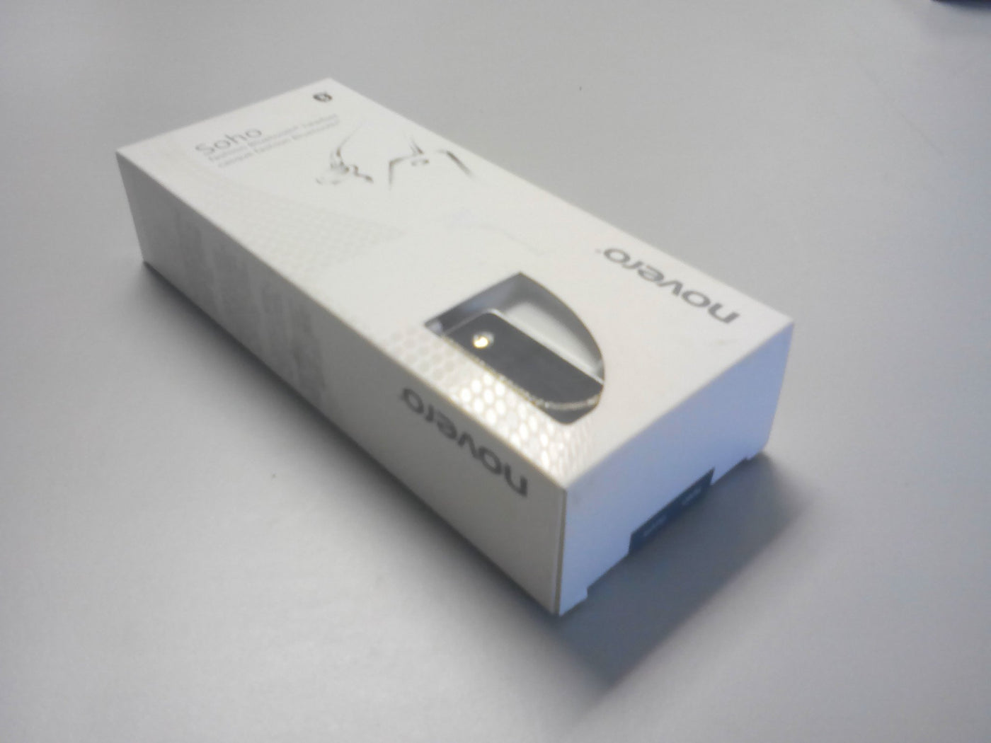 Novero Soho Crystal Arc Bluetooth Headset - Black / White - PC User | PC Parts And Spares | FREE UK DELIVERY