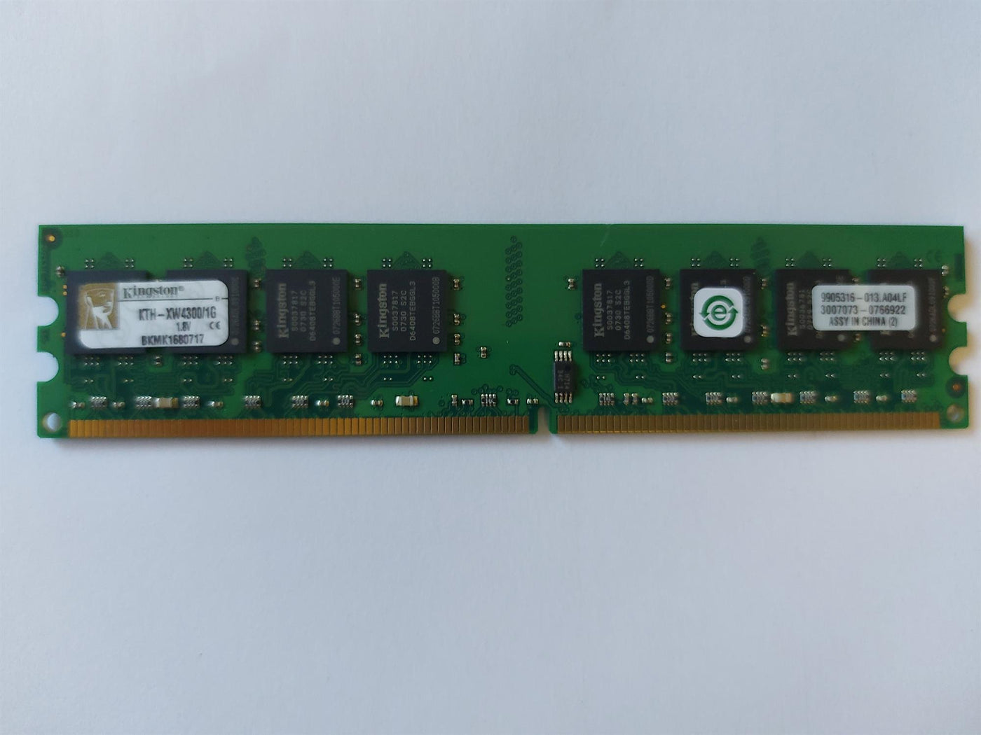 Kingston 1GB PC2-5300 667MHz 240Pin nonECC CL5 DDR2 SDRAM DIMM Memory Module (KTH-XW4300/1G 9905316-013)