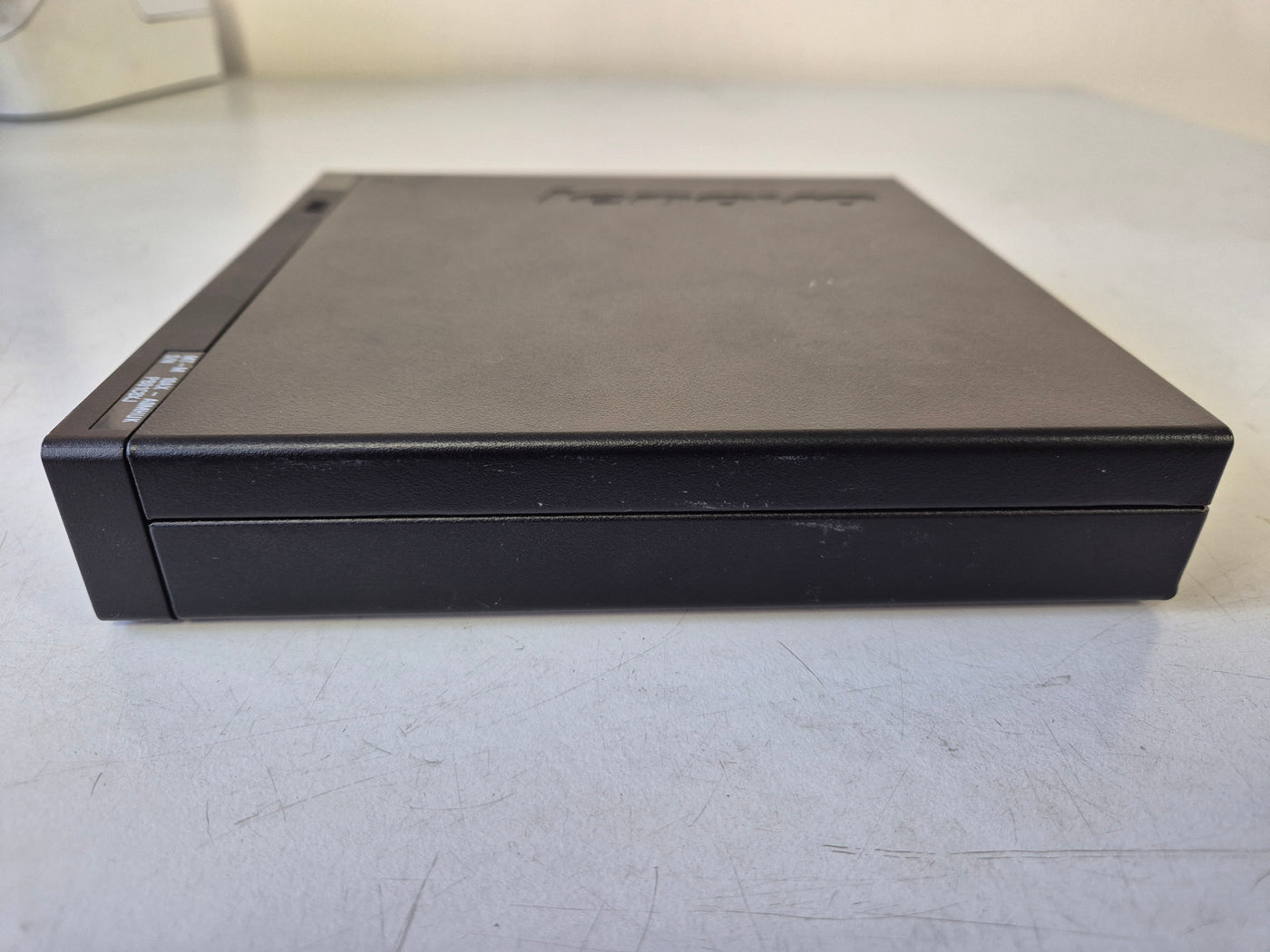 Lenovo ThinkCentre M73 Pentium G3220T 2.60GHz NO HDD 8GB RAM NO OS Mini Desktop NO PSU ( 10AX-A0MHUK ) USED