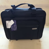 TARGUS 16 INCH EXECUTIVE ROLLER BAG NEW WITH TAGS ( TBR003EU NEW )