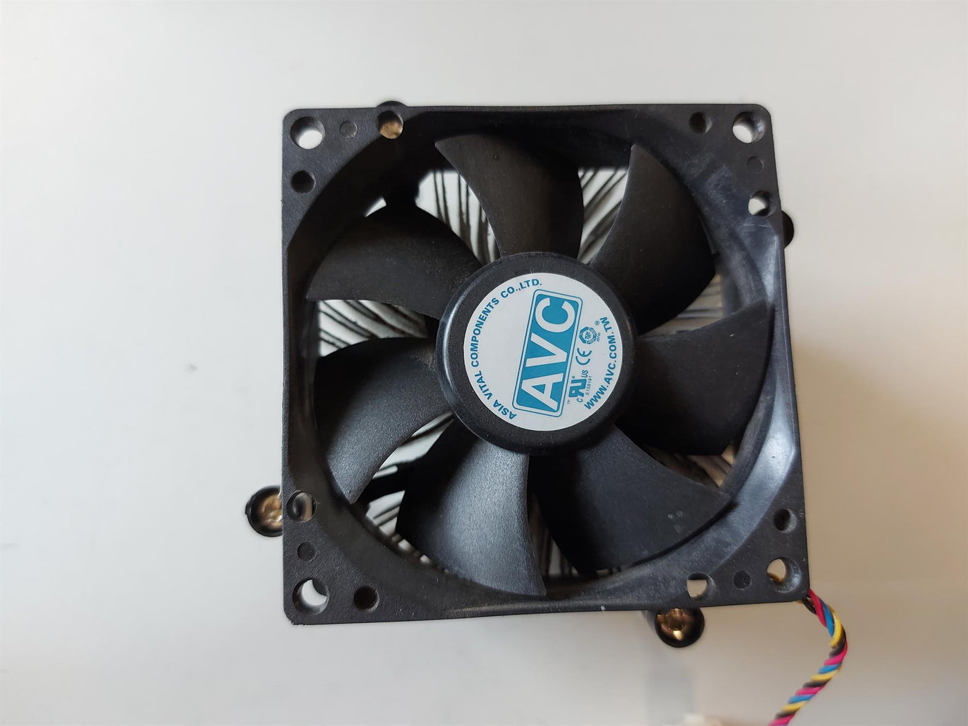 HP Compaq AVC 4 Pin CPU Cooling Heatsink and Fan (583413-001)